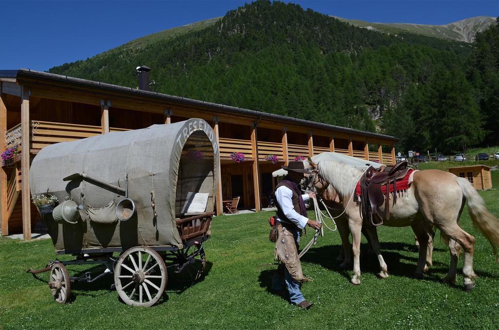 La Tresenda Hotel And Mountain Farm リヴィーニョ エクステリア 写真